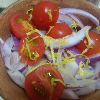 紫玉ねぎとプチトマトの柚サラダ